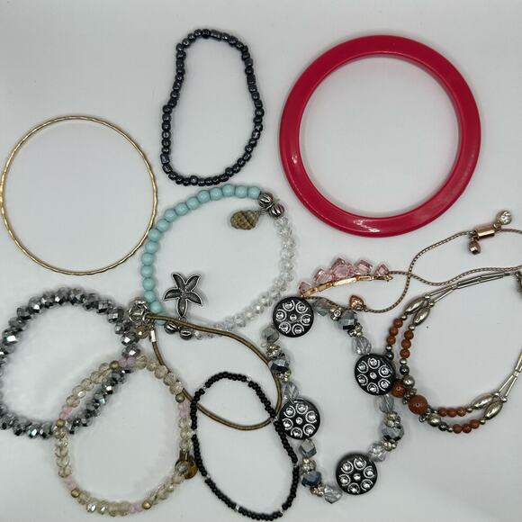 Assorted Lot of Bracelets Cuff Bangle Chain Boho Brown Pink Costume Jewelry - Picture 1 of 8